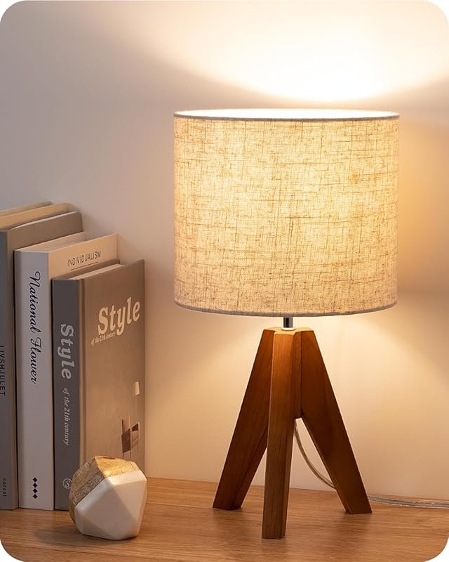 EDISHINE Tripod Table Lamp: Small cute with linen beige shade, wooden 