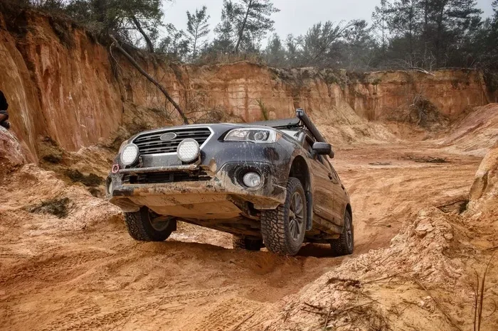 How to Use Xmode in 2023 Outback for Better Off Roading