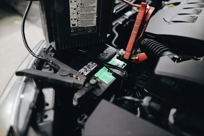 Here Is What a Fully Charged 12 Volt Battery Show Means