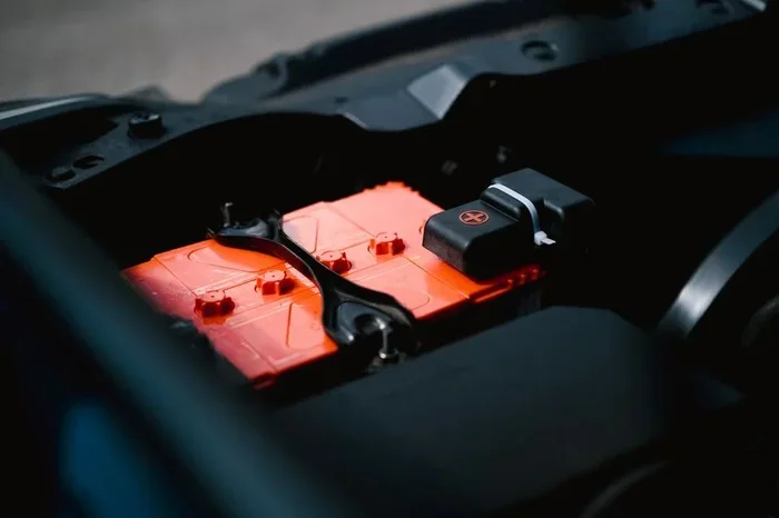When Disconnecting Your Car Battery Which Terminal First