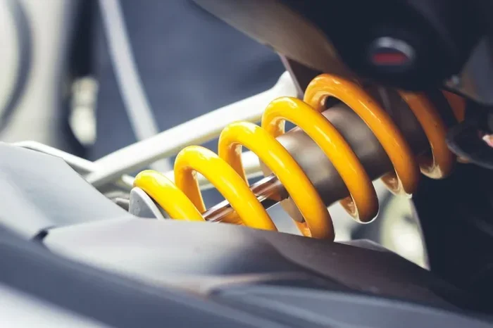 DCC Is an Electronically Controlled Chassis System Explained