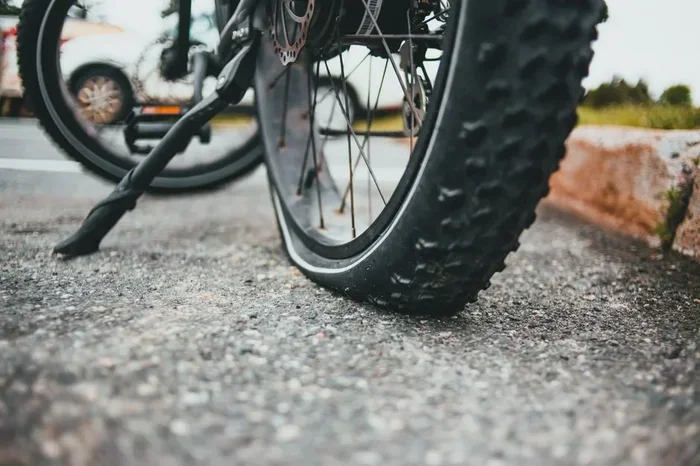 How to Fix a Punctured Bike Tire With These Easy Steps
