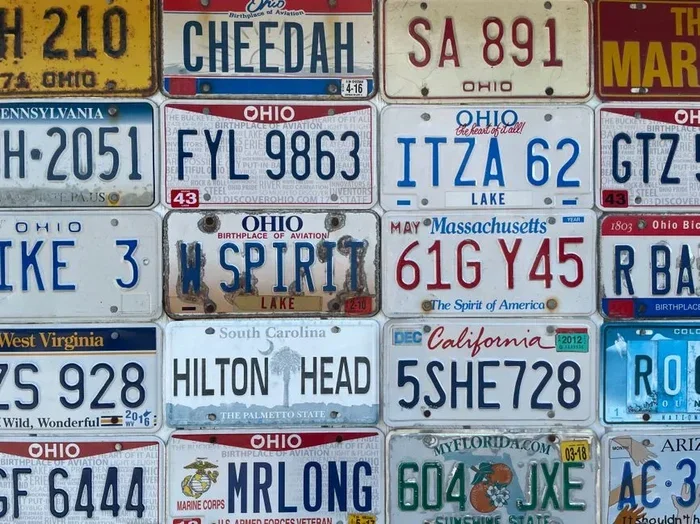 When You Sell a Car Do License Plates Go With the Owner