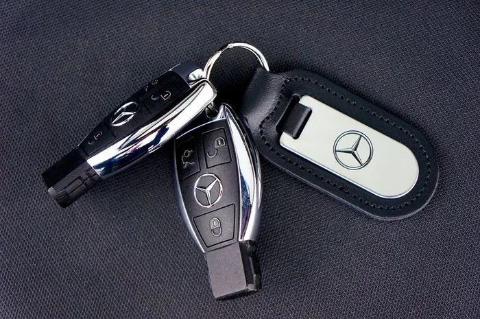 Can You Program a 2018 Mazda 3 Key Fob Without a Dealer