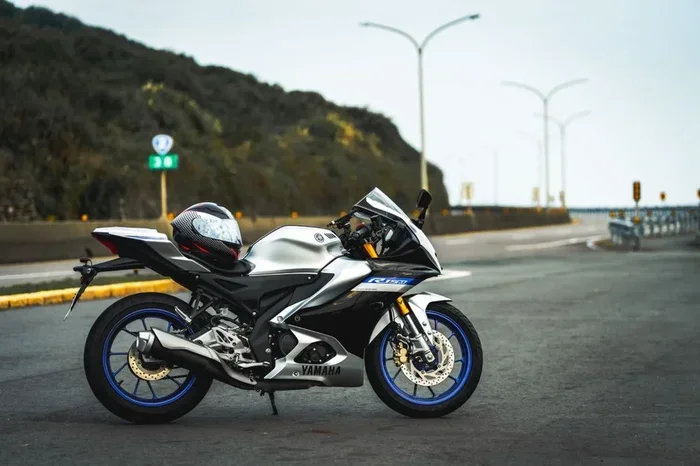 R25 New Model 2025 Price in India On Road Revealed
