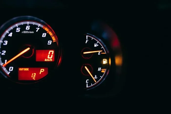 How Far Will a Toyota Carolla Take Me on a Quarter Tank